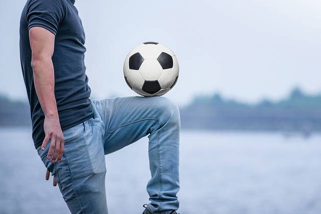 Play Soccer To Maintain Your Physical Health - gearpresent.com