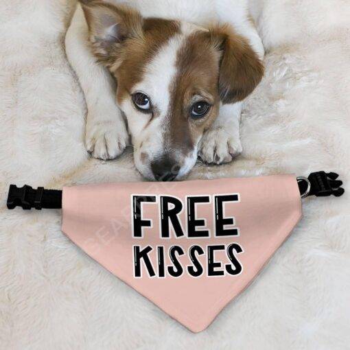 Free Kisses Pet Bandana Collar – Word Print Scarf Collar – Minimalist Dog Bandana