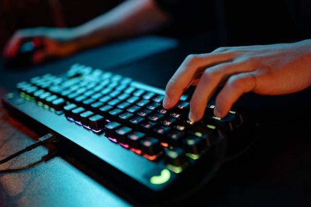 From Noob to Pro How a Gaming Keyboard and Mouse Can Help You Improve Your Gameplay