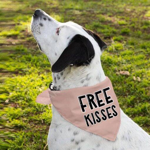 Free Kisses Pet Bandana – Word Print Dog Bandana – Minimalist Pet Scarf