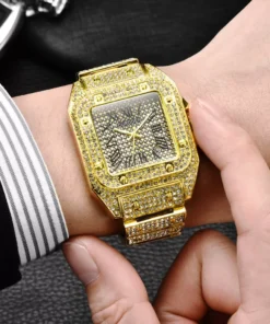 Fabulous Gold Square Watch