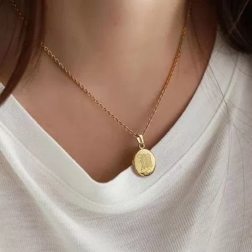 Initial Letter Necklaces A Gift with a Meaningful Touch for Your Loved Ones