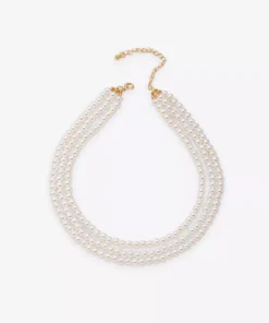 Multilayered Pearl Necklace