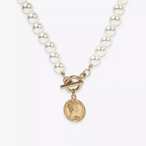 Pearl Necklace with Pendant