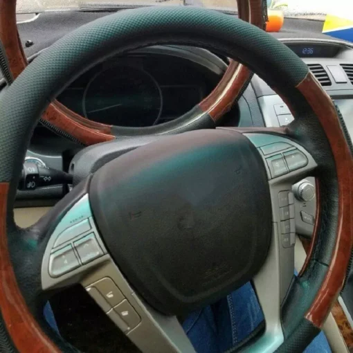 38cm Breathable Imitation Peach Wood Anti-slip Car Steering Wheel Cover - Image 7