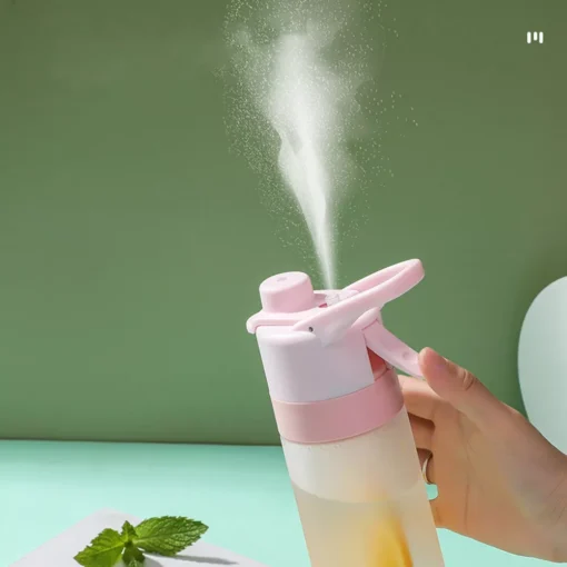 650ml Portable Spray Water Bottle for Outdoor Sports - Image 6