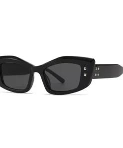Retro Cat Eye Rivet Sunglasses