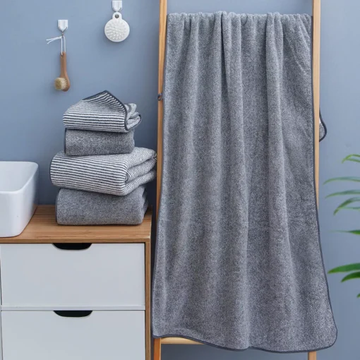 Thickened Sports Bath Towel - Image 5