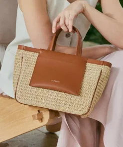 Elegant Woven Beach Tote – Large Capacity Handbag for Travel