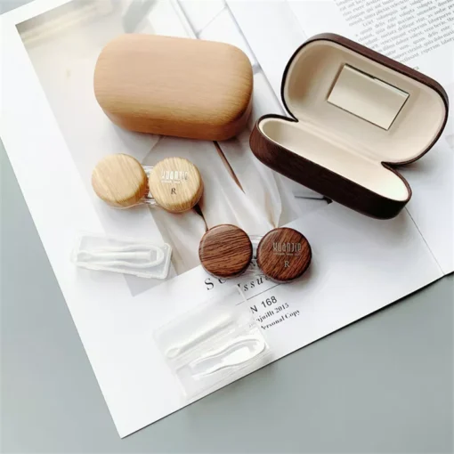 Retro Wood Grain Contact Lens Case - Image 4