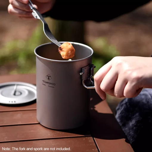 Lightweight Titanium Camping Pot 900ml with Lid and Foldable Handle - Image 5
