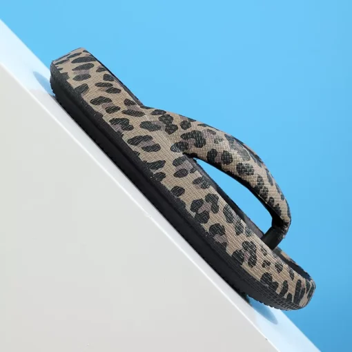 Summer Women Comfort Leopard Print Flip-Flop Sandals - Image 5