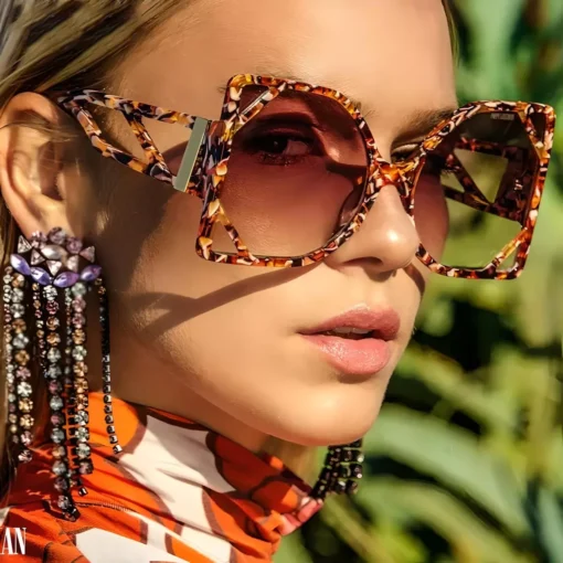 Oversized Square Luxury Sunglasses – Women’s Vintage UV400 Shades - Image 3