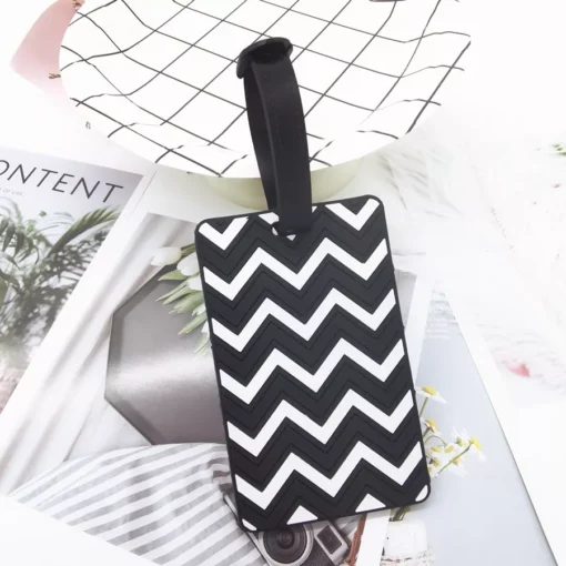 Simplicity Corrugation Luggage Tag - Image 3