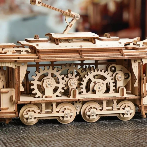 Classic City Tram 3D Wooden Puzzle - Image 6