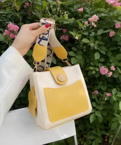 Trendy Yellow Mini Crossbody Handbag