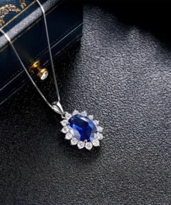 Elegant 6.4Ct Oval Gemstone Pendant Necklace
