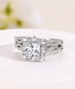 Elegant 925 Sterling Silver Princess Cut Engagement Ring Set
