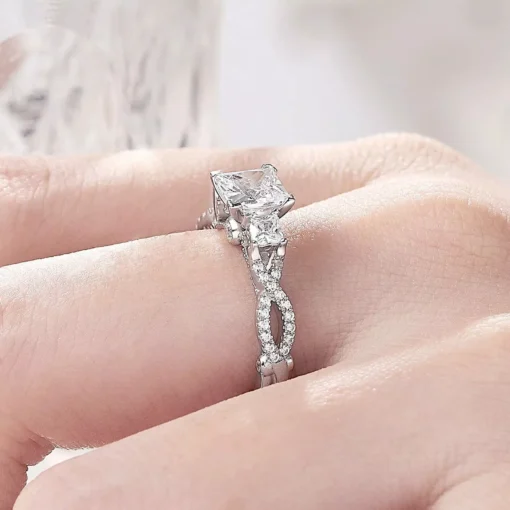 Sterling Silver Princess Cut Cubic Zirconia Engagement Ring
