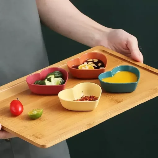 Heart-Shaped Wheat Straw Plastic Seasoning Dish - Image 5