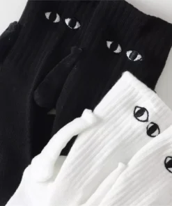 Magnetic Attraction Cartoon Eye Couple Socks