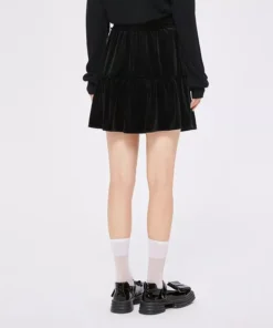 Chic Playful Mini Skirt with Chain Detail