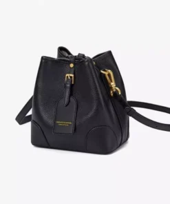 Elegant Leather Bucket Bag