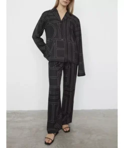 Women’s Chic Geometric Print Pajama-Style Shirt and Trousers/Shorts Set