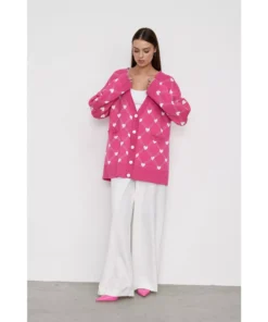 Women’s Oversized V-Neck Knitted Cardigan with Heart Print