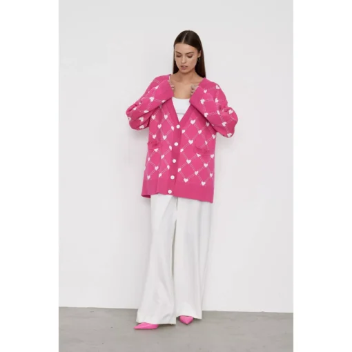 Women’s Oversized V-Neck Knitted Cardigan with Heart Print