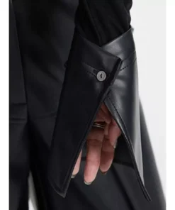 Chic Knitted Pullover with PU Leather Patchwork