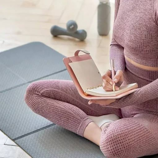 Eco-Friendly TPE Travel Yoga Mat: Foldable, Non-Slip, Lightweight - Image 4