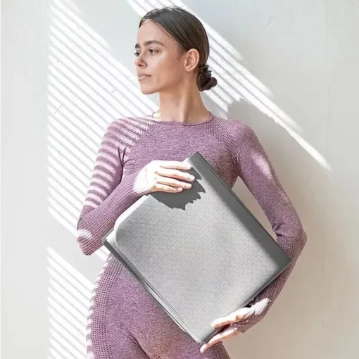 Eco-Friendly TPE Travel Yoga Mat: Foldable, Non-Slip, Lightweight - Image 3