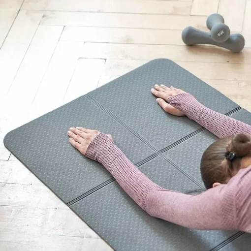 Eco-Friendly TPE Travel Yoga Mat: Foldable, Non-Slip, Lightweight - Image 5