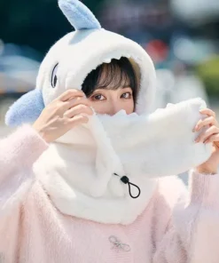 Cute Cartoon Shark Fleece Ski Helmet Cover – Comfortable & Warm Headwear for Winter Sports