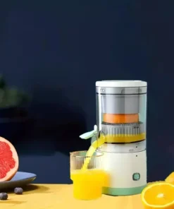 Compact USB Rechargeable Electric Juicer – Stainless Steel Blade, Multi-Fruit Capability, Easy Clean