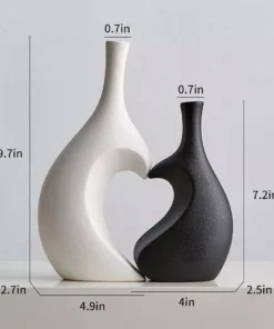 Set of 2 Chic Heart-Shaped Ceramic Vases