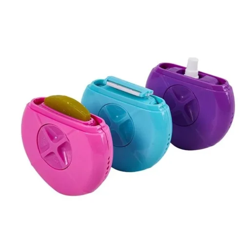 Portable Women’s Razor with Refillable Water Spray and Moisturizing Bar