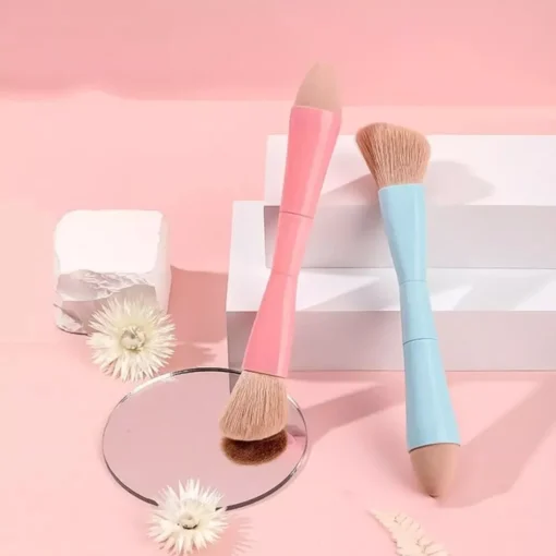 4-in-1 Multifunctional Detachable Makeup Brush Set – Portable Beauty Tools